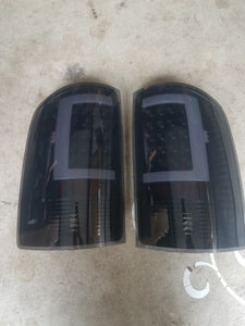 07-14 GMC Sierra Tube LED Tail Light (Smoke)