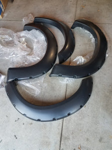 14-18 Chevy Silverado 5.8ft Pocket Fender Flares