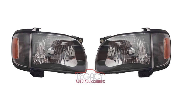 01-04 Toyota Tacoma Head Lights (Black)
