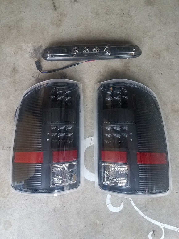 07-14 Sierra LED Tail Lights (Black-Clear)