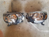 12-15 Toyota Tacoma Headlights (Black/Clear)