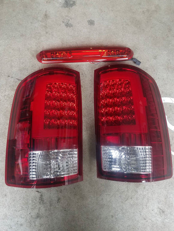 07-14 GMC Sierra Tube LED Tail Light (Classic-Red)